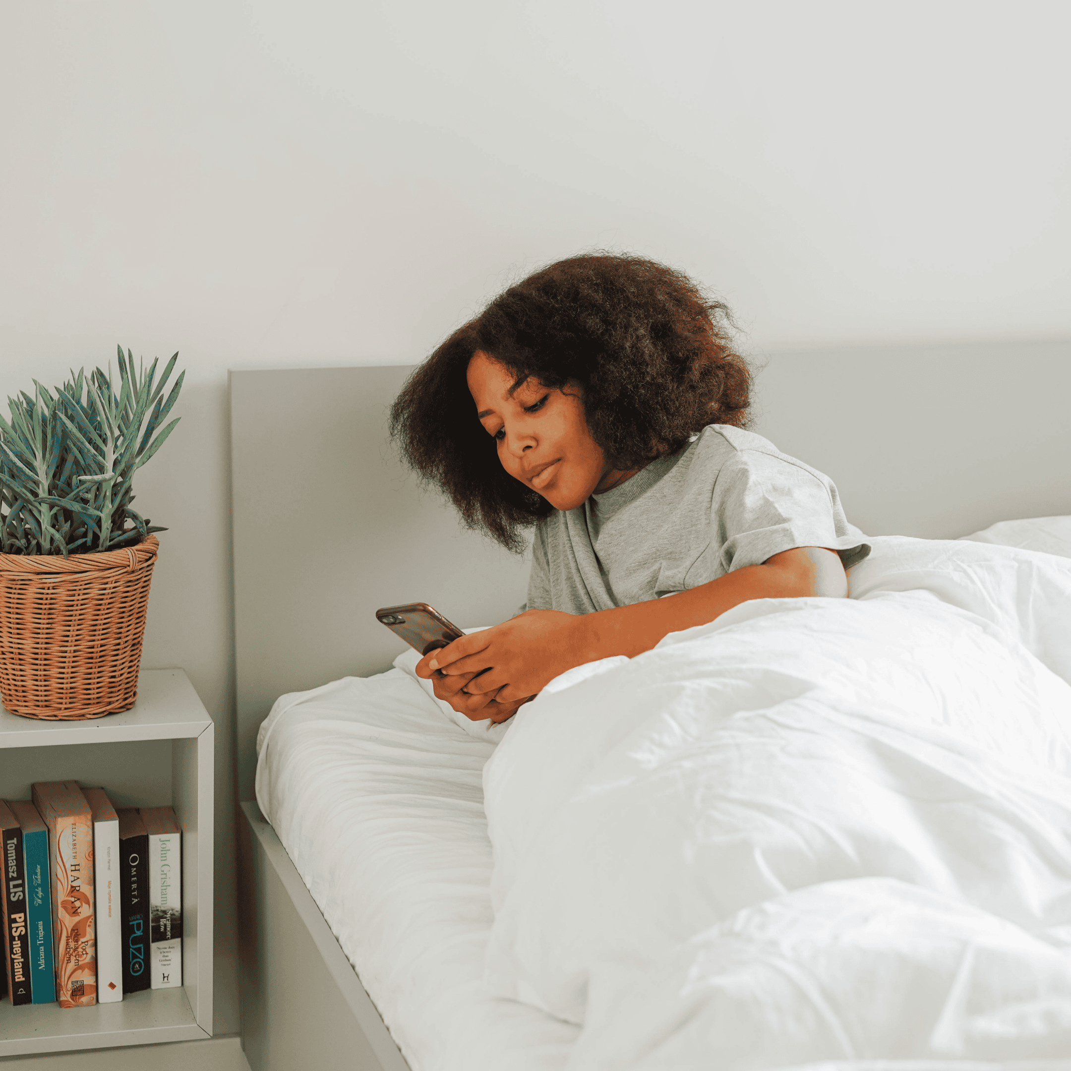 PMOS Hormone Levels: A Registered Dietitian’s Guide